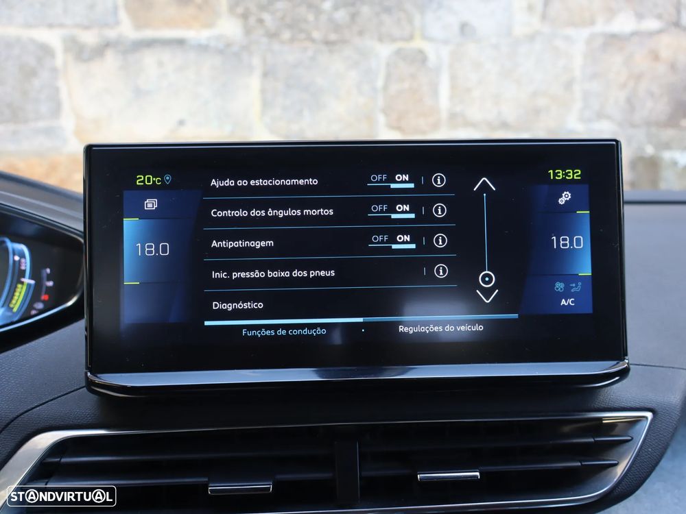 Peugeot 3008 225 e-EAT8 GT Pack - 24