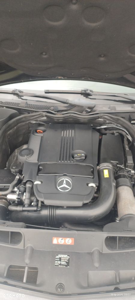Mercedes-Benz Klasa C 180 BlueEFFICIENCY Avantgarde - 10