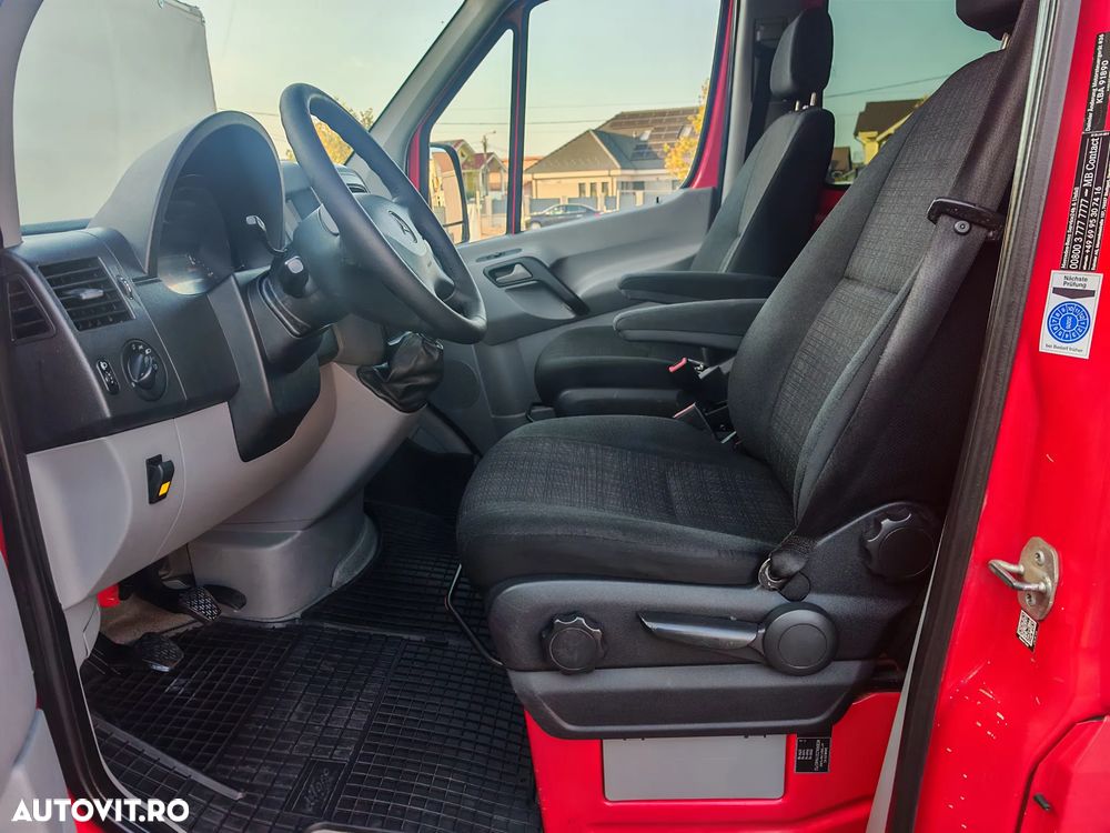Mercedes-Benz Sprinter - 9