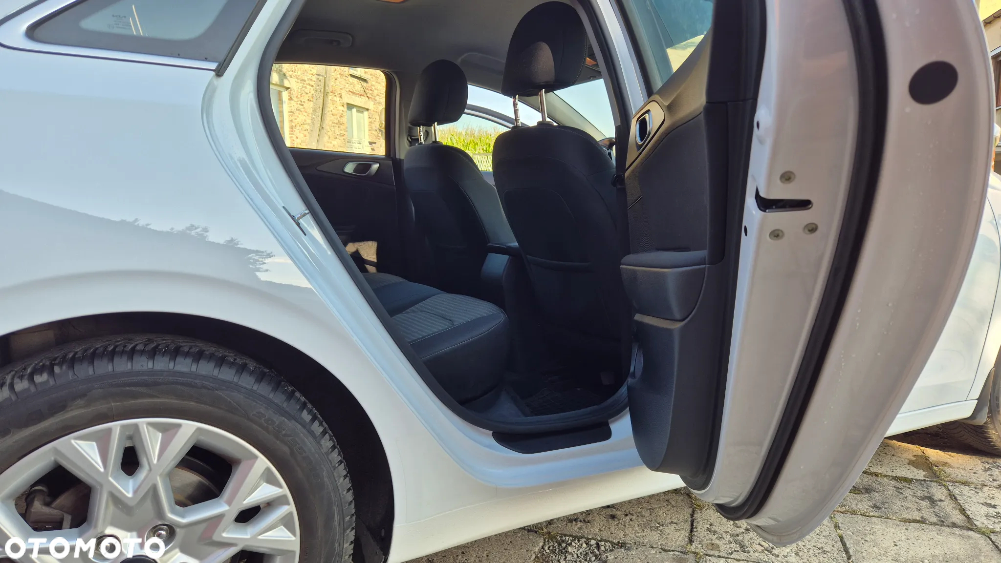 Kia Ceed 1.5 T-GDI M - 20