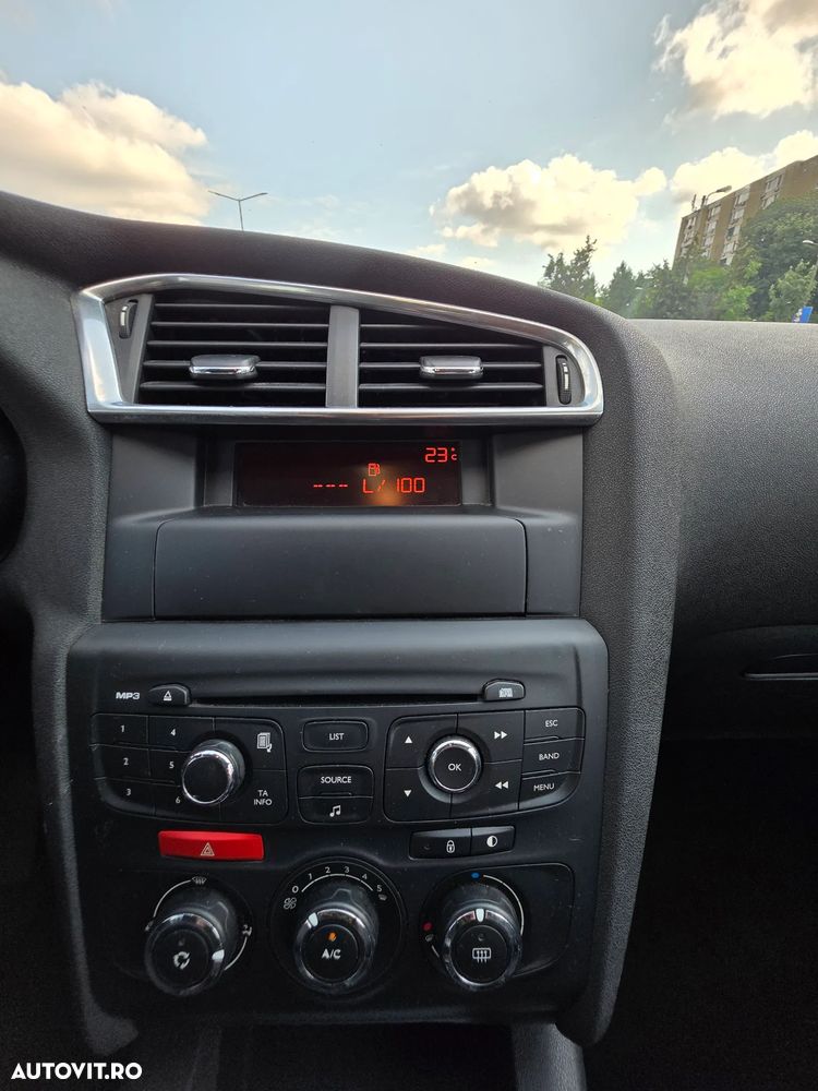Citroën C4 1.6 e-HDi FAP Seduction - 11