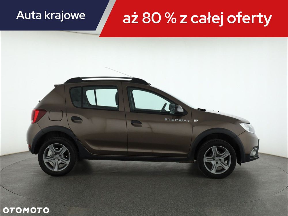 Dacia Sandero - 8