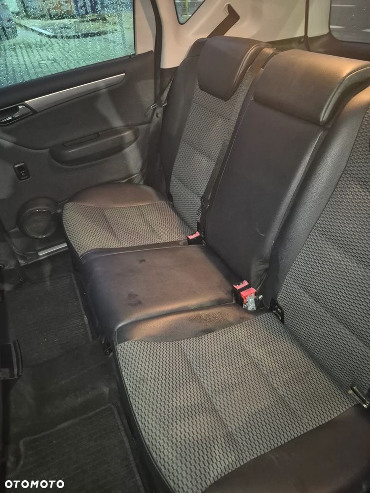 Mercedes-Benz Klasa A 160 Elegance BlueEff EU5 - 13