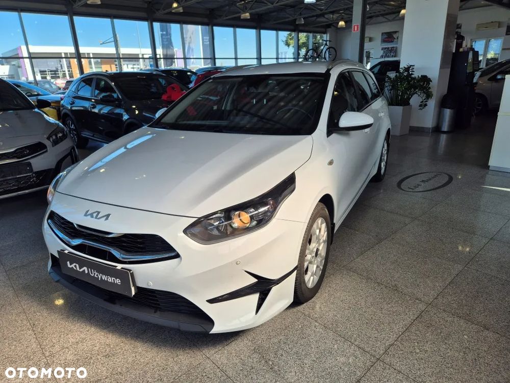 Kia Ceed 1.5 T-GDI M - 3