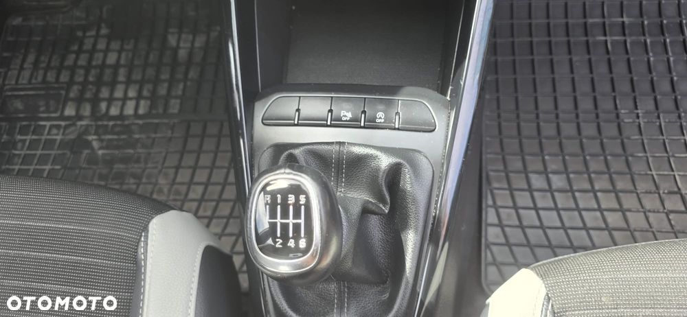 Kia Stonic 1.0 T-GDI L - 17