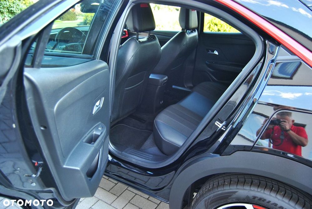 Opel Mokka 1.2 DI Turbo Automatik Black - 12