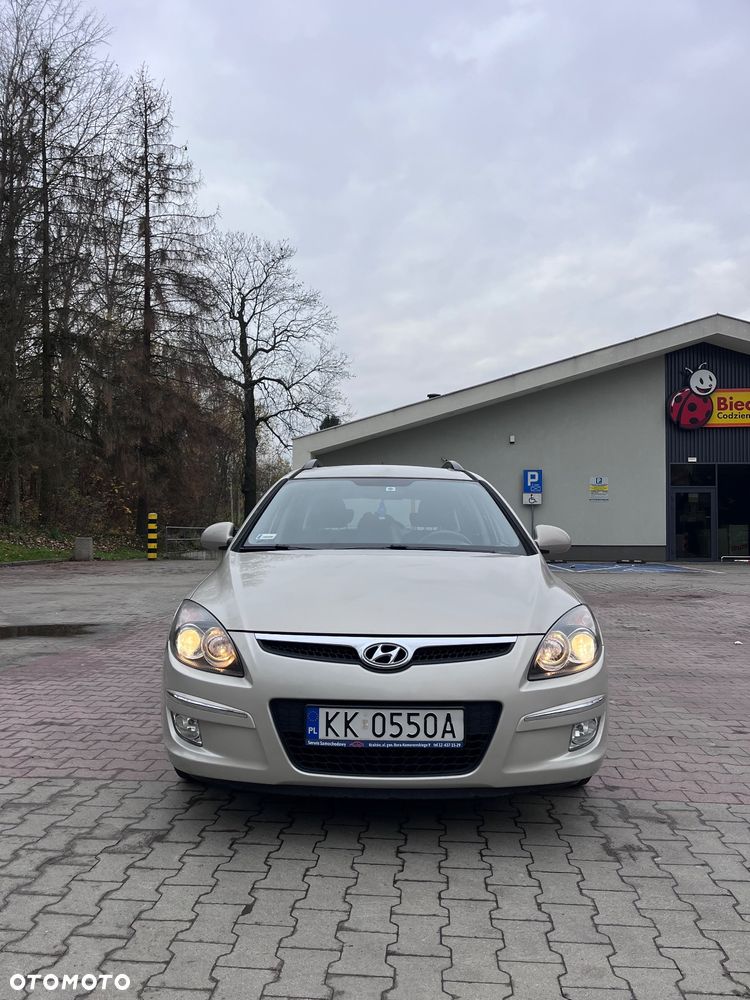 Hyundai i30 1.6 Comfort EU5 - 3