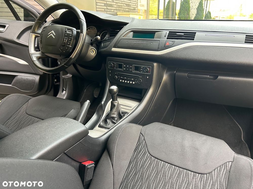 Citroën C5 Tourer HDi 110 FAP Business Class - 16