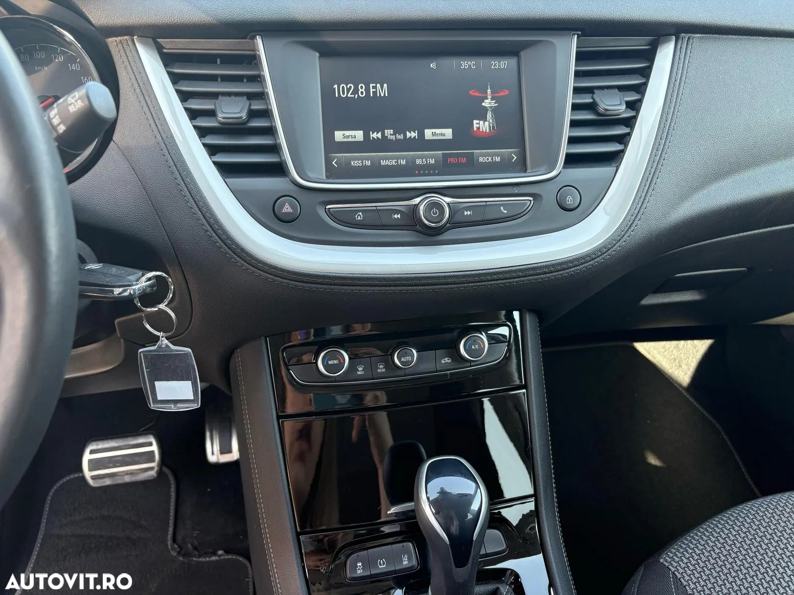 Opel Grandland X 1.2 Turbo START/STOP Aut. Enjoy - 8