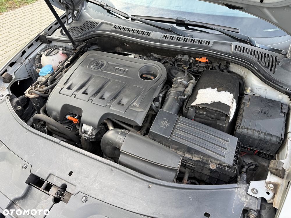 Skoda Superb 2.0 TDI L&K - 31