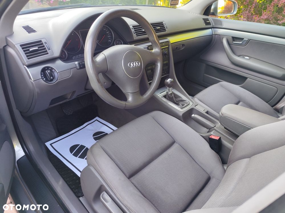 Audi A4 Avant - 5