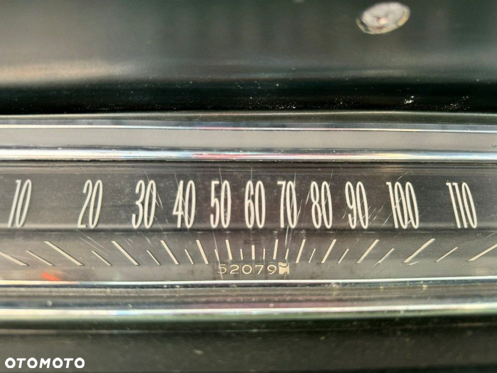 Oldsmobile Inny - 30