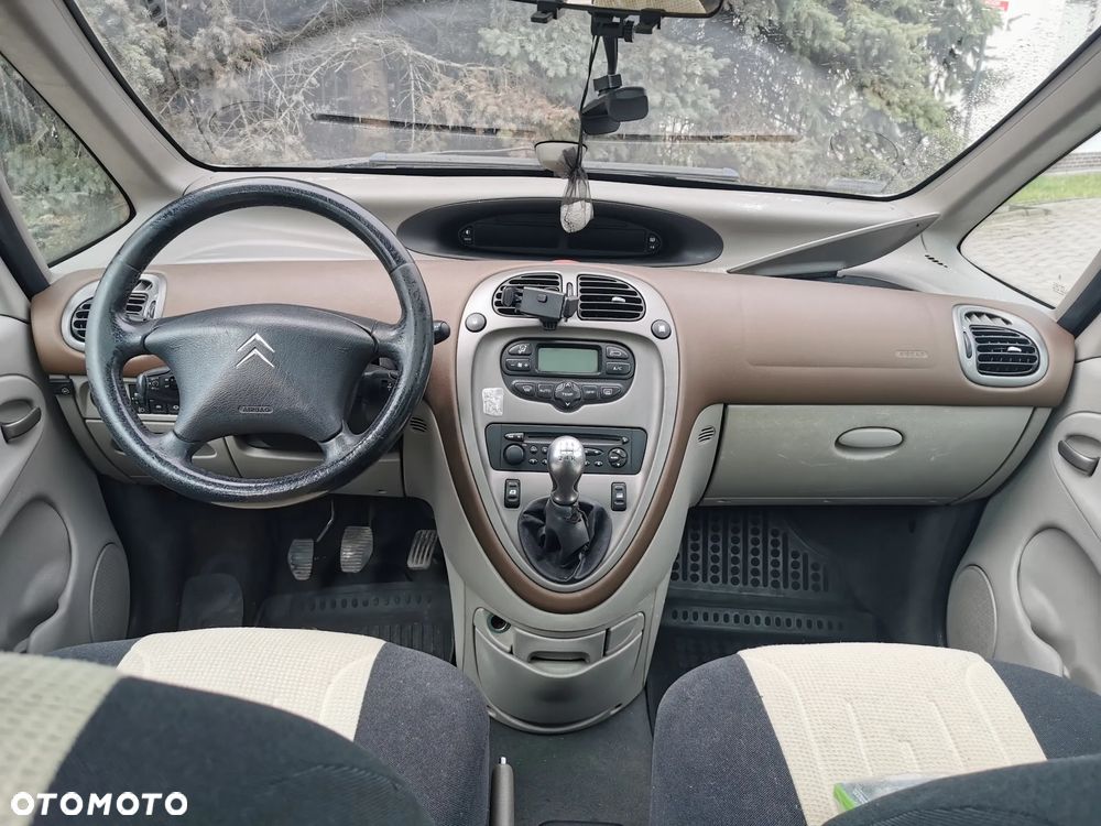 Citroën Xsara Picasso 1.8 16V Control+ (ex) - 4