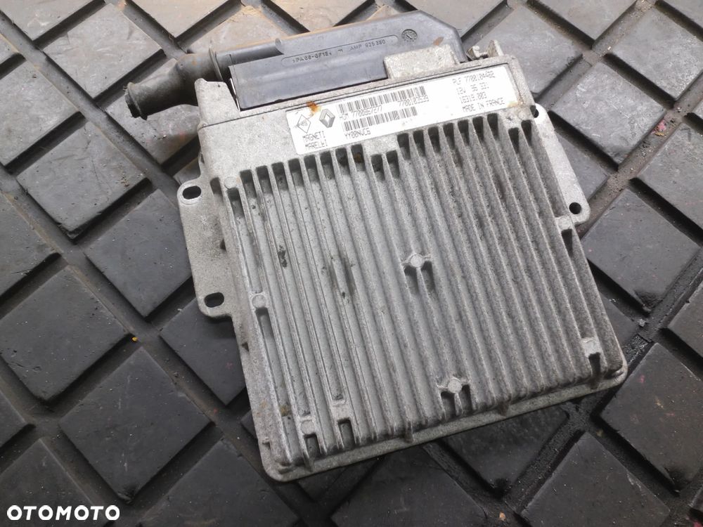 RENAULT CLIO I KOMPUTER 1,2 7700867277 7700103539 STEROWNIK SILNIKA - 1