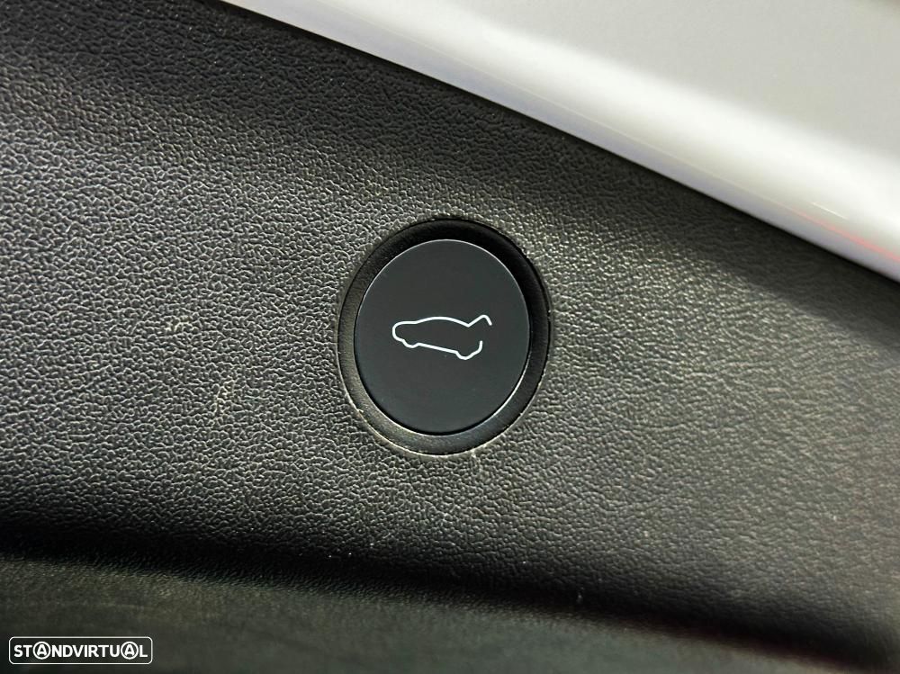 Tesla Model 3 Performance Dual Motor AWD - 54