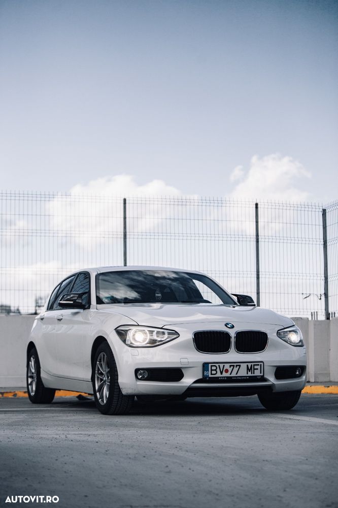 BMW Seria 1 118i Sport Line - 10