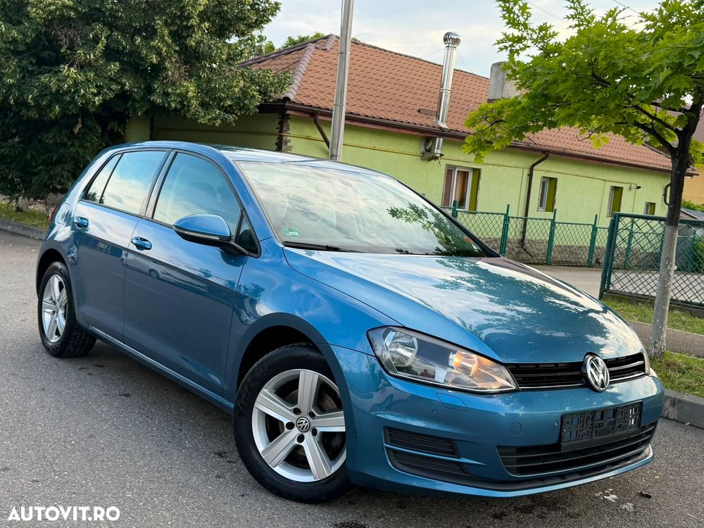 Volkswagen Golf 1.6 TDI DPF Comfortline - 1