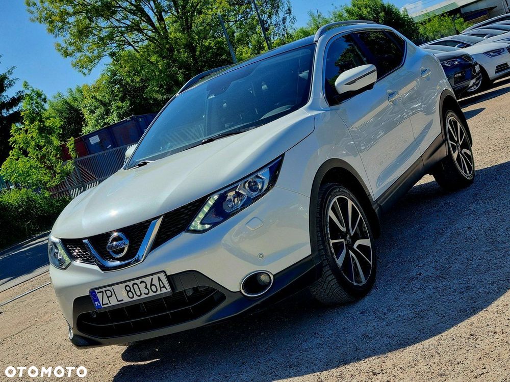 Nissan Qashqai 1.2 DIG-T Tekna - 1