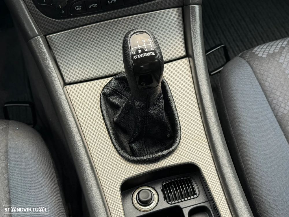 Mercedes-Benz C 220 CDI Avantgarde DPF - 9