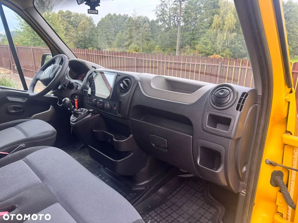 Renault Master - 11
