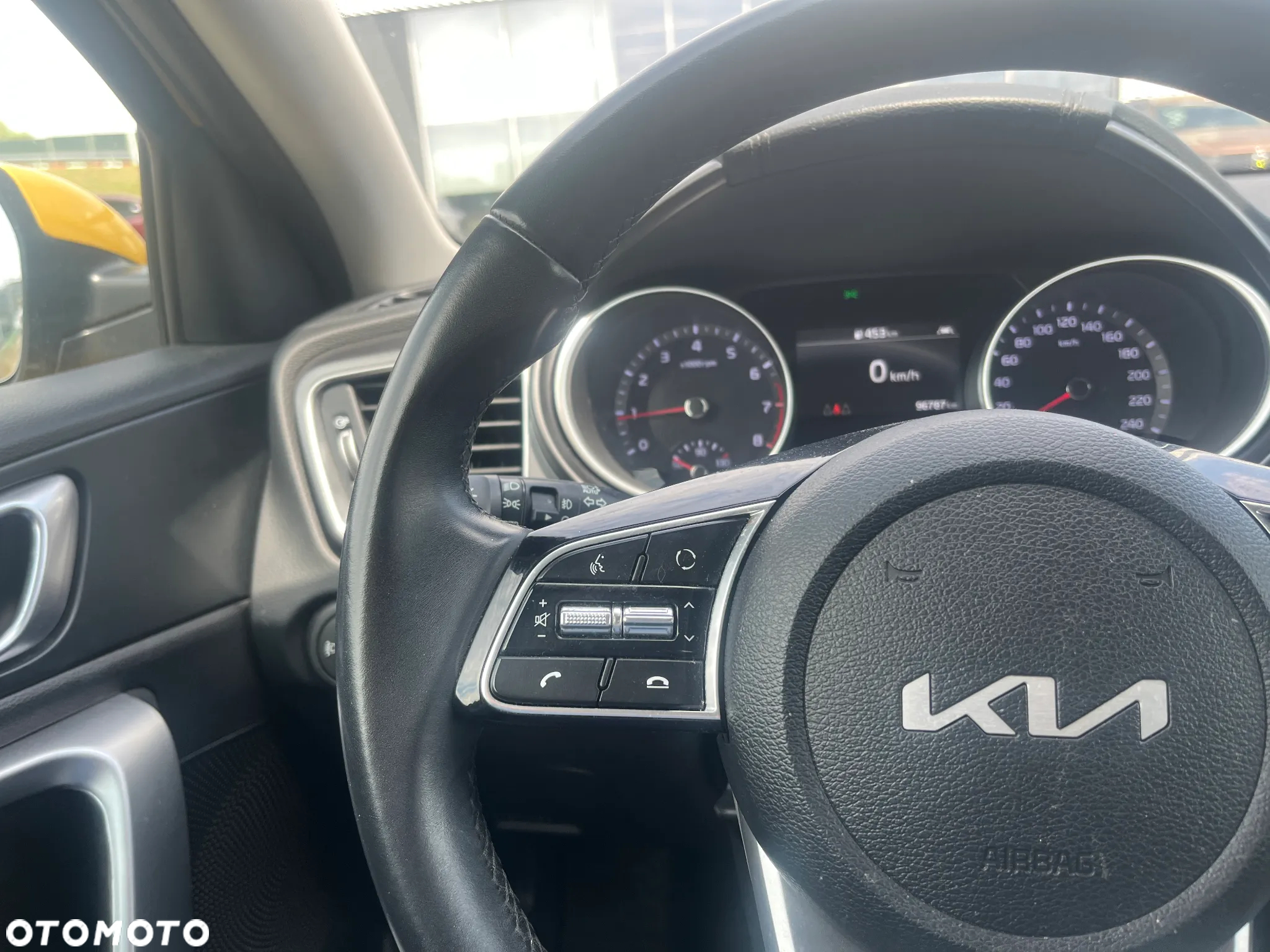 Kia XCeed - 9