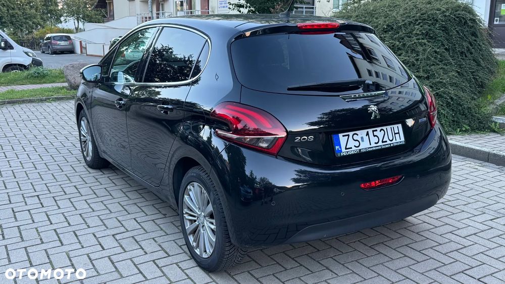 Peugeot 208 1.2 PureTech Allure S&S - 6