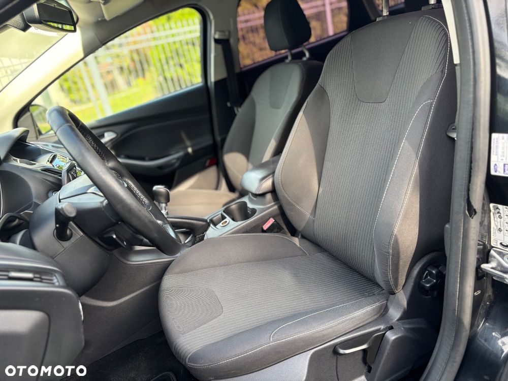 Ford Focus 1.6 TDCi DPF Start-Stopp-System Titanium - 9