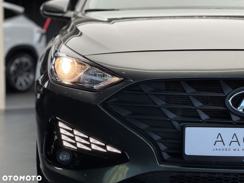 Hyundai i30 1.5 DPI Classic + - 37