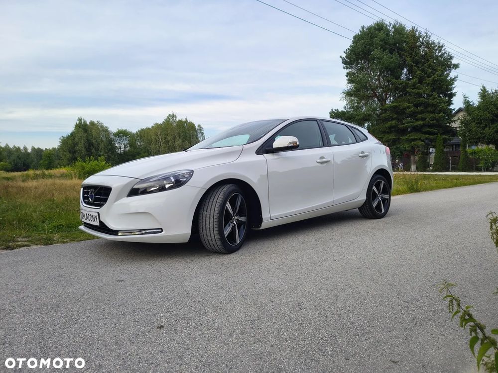 Volvo V40 D2 Summum - 28