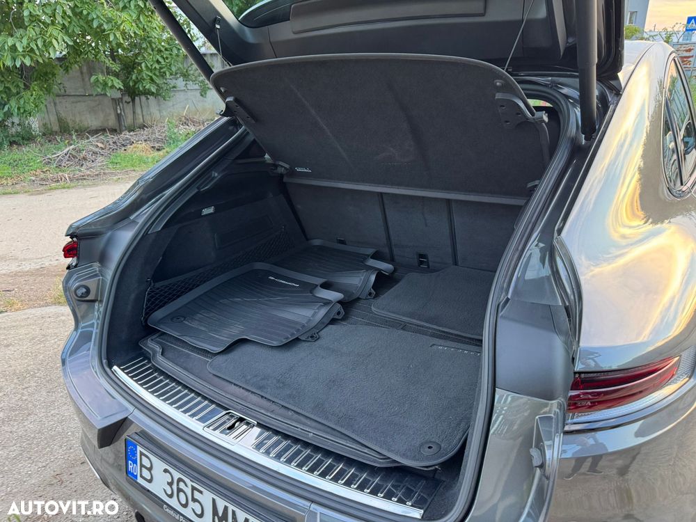 Porsche Cayenne Coupe E-Hybrid - 25