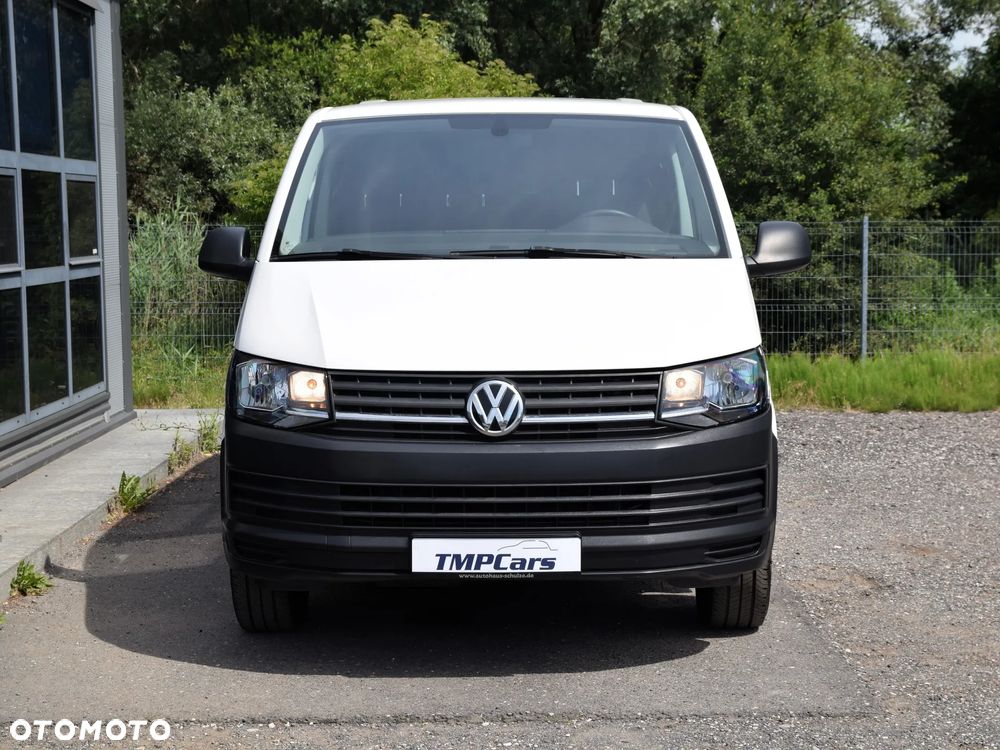 Volkswagen Transporter - 11