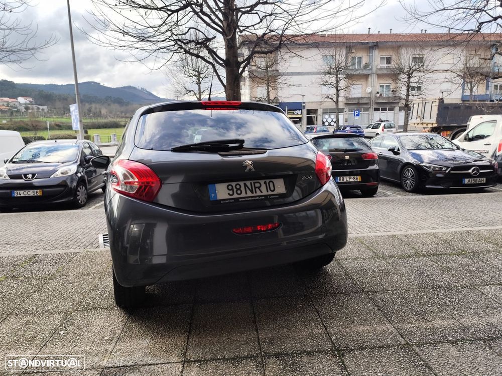Peugeot 208 1.2 PureTech Active - 5