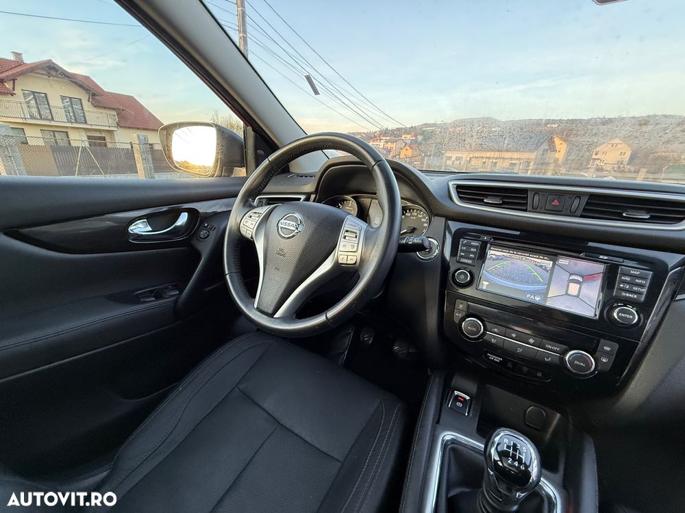 Nissan Qashqai 1.6 DCI TEKNA+ - 13