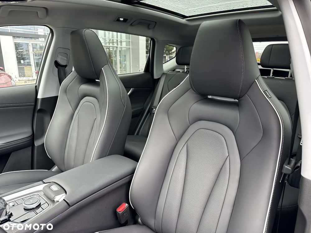 Chery Tiggo 7 1.5 T-GDI Super Hybrid Prestige DHT - 12