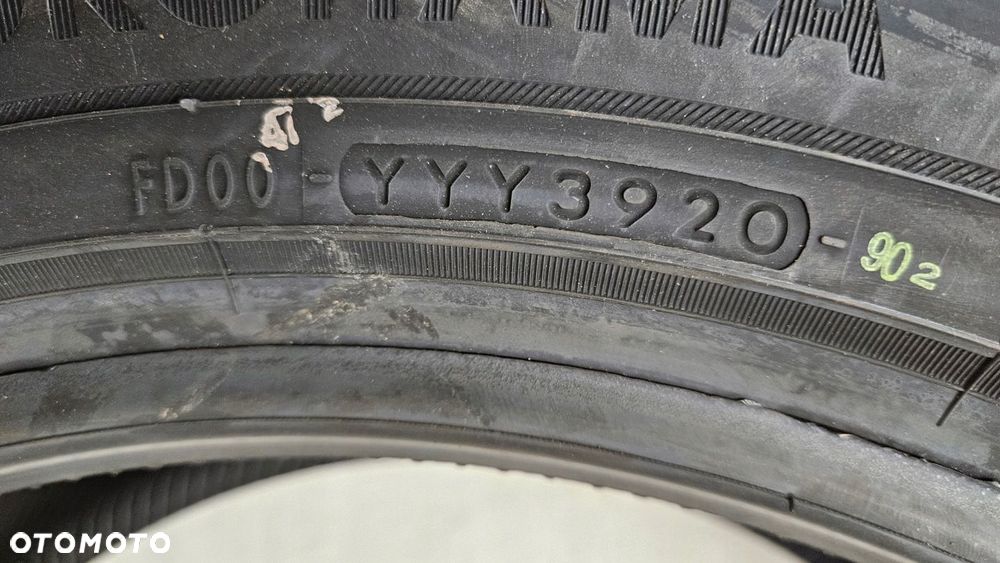 OPONA YOKOHAMA BLUEARTH-XT AE61 225 55 R18 98V - 15