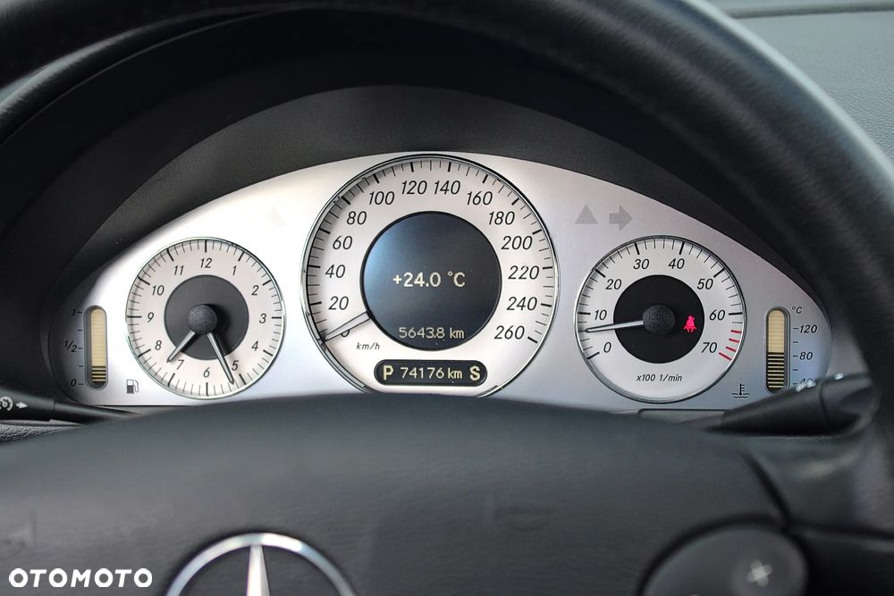 Mercedes-Benz Klasa E 350 7G-TRONIC Avantgarde BusinessEDITION - 24