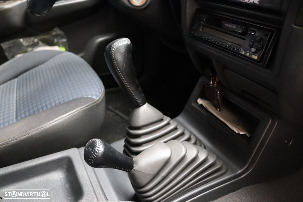 Mitsubishi L200 2.5 TD Strakar CD - 27
