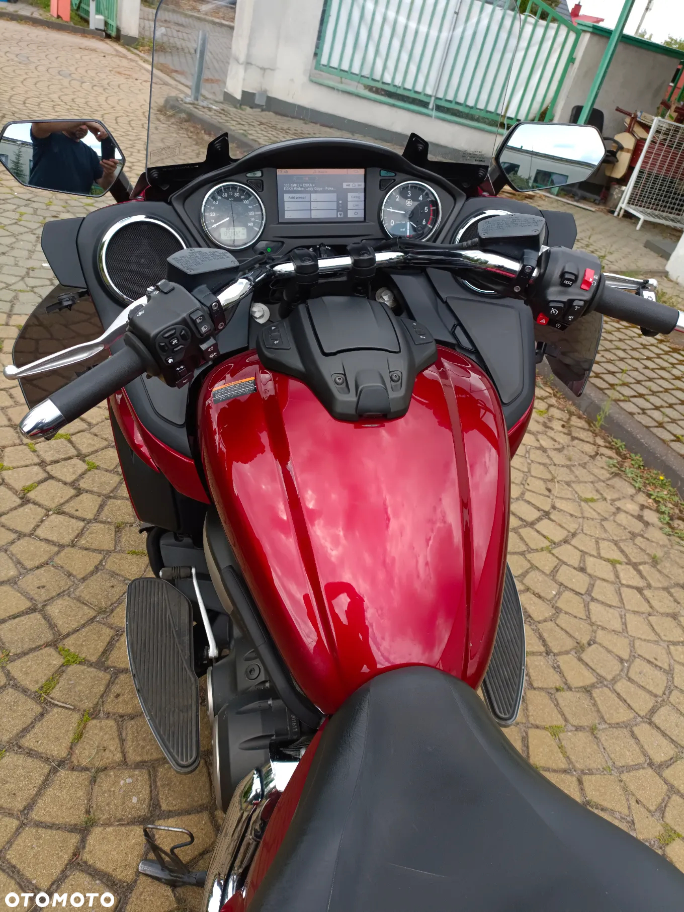 Yamaha Venture - 9