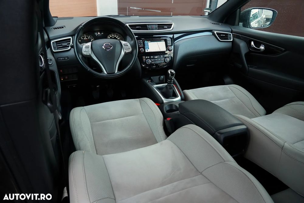 Nissan Qashqai 1.2 DIG-T Start/Stop Tekna - 12