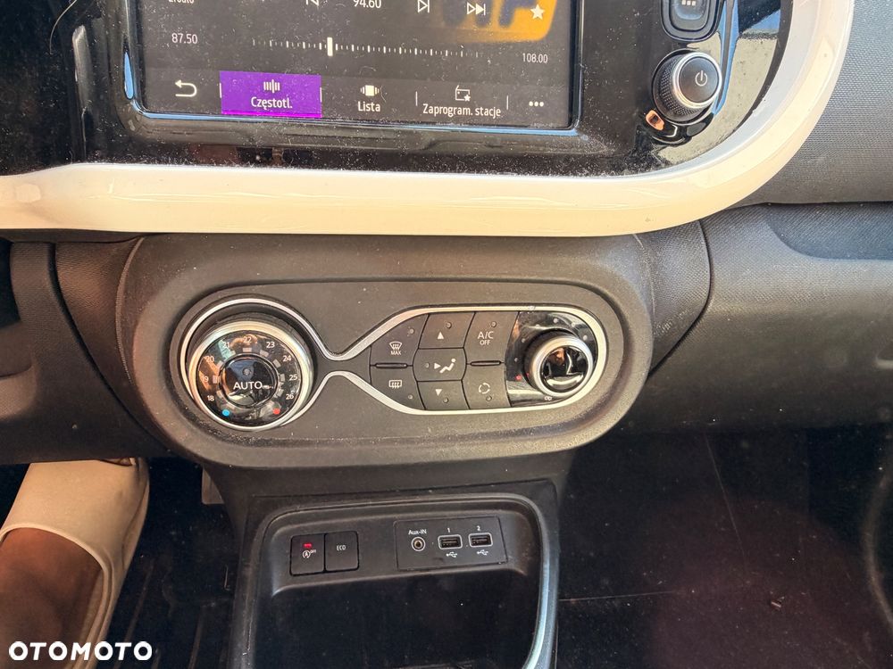 Renault Twingo ENERGY TCe 90 EDC Intens - 20