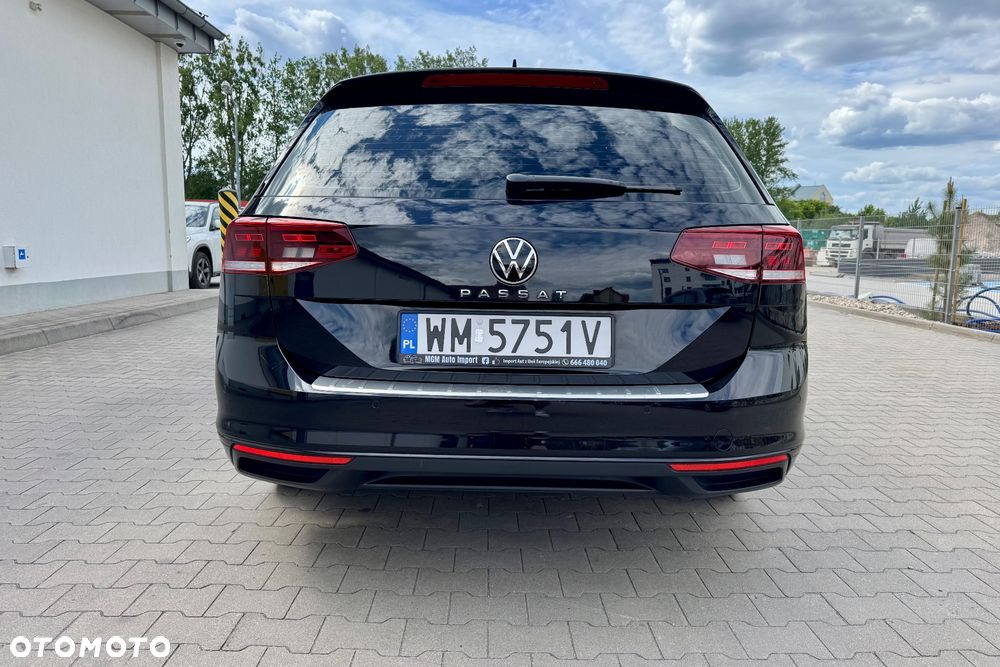 Volkswagen Passat 2.0 TDI SCR DSG Business - 6