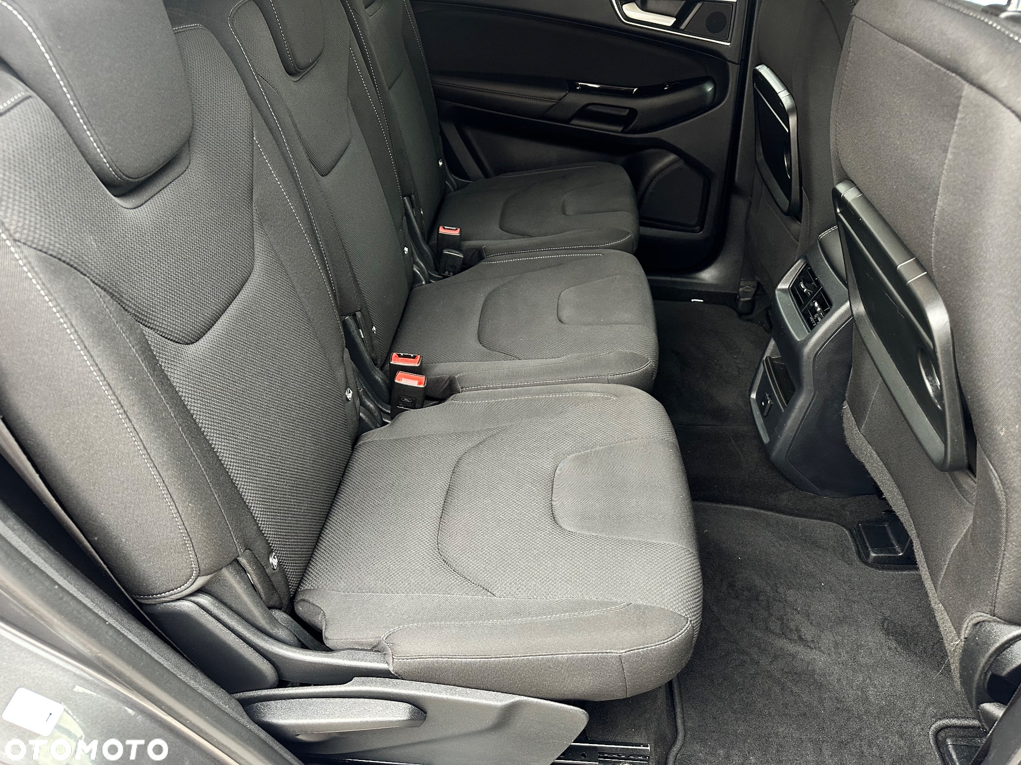 Ford S-Max 1.5 Eco Boost Start-Stopp Titanium - 30