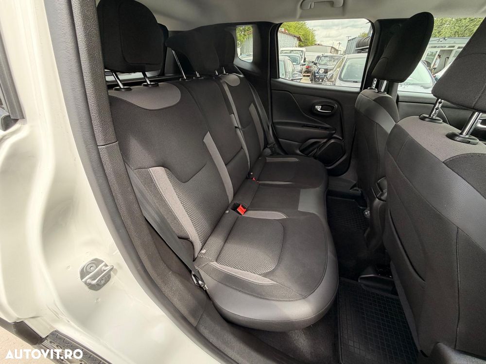 Jeep Renegade 1.5 FWD AT7 MHEV Limited - 22