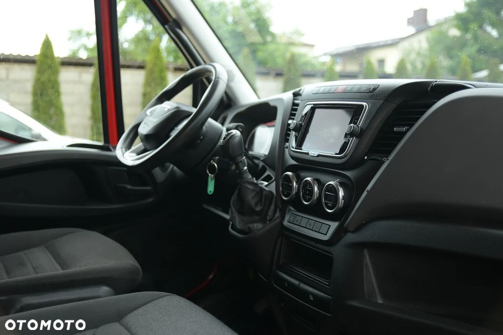 Iveco DAILY 35-180 * 10ep* FIRANKA* Serwisowane* - 19