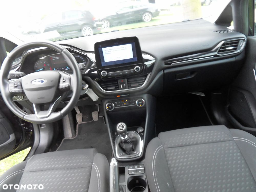 Ford Fiesta 1.0 EcoBoost S&S TITANIUM - 15