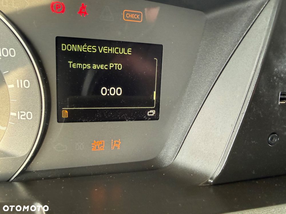 Volvo FH 500 / 3 OSIE / PUSHER / RETARDER / 662 TKM / Z FRANCJI / STAN BDB / / / - 37