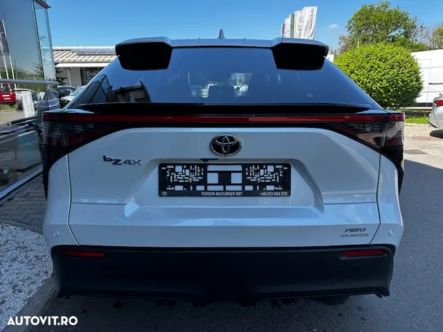 Toyota BZ4X 160 KW AWD (4x4) Exclusive - 6