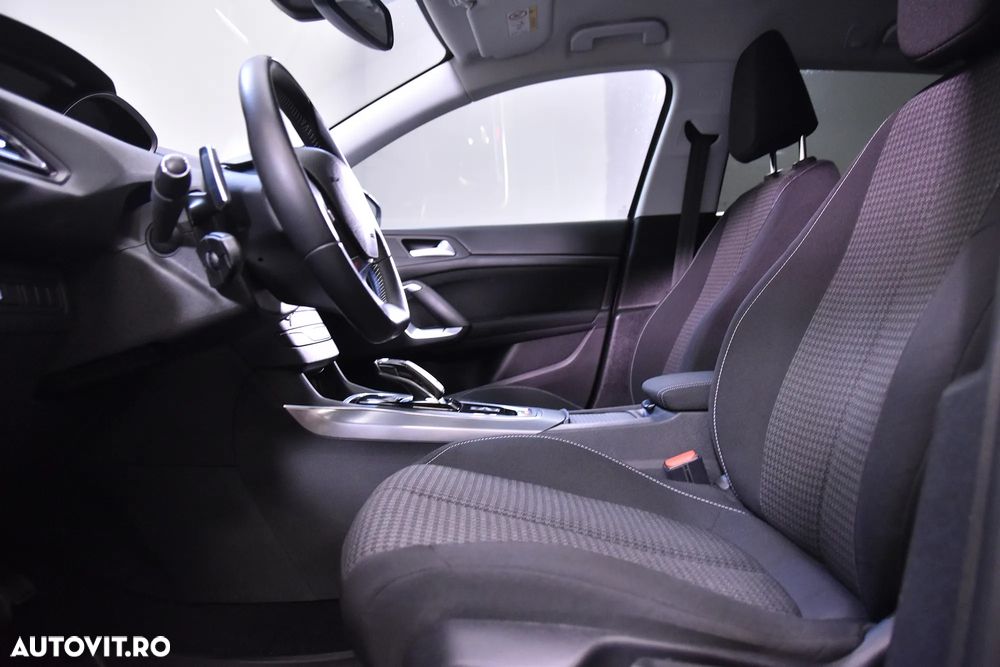 Peugeot 308 - 22