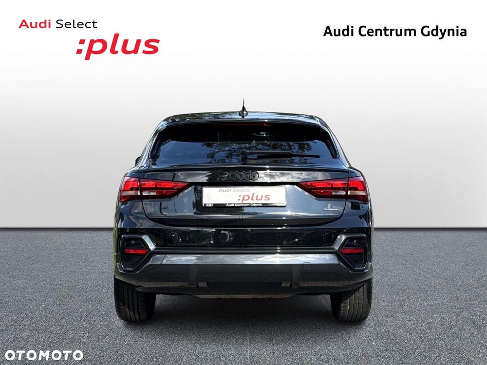 Audi Q3 Sportback - 4