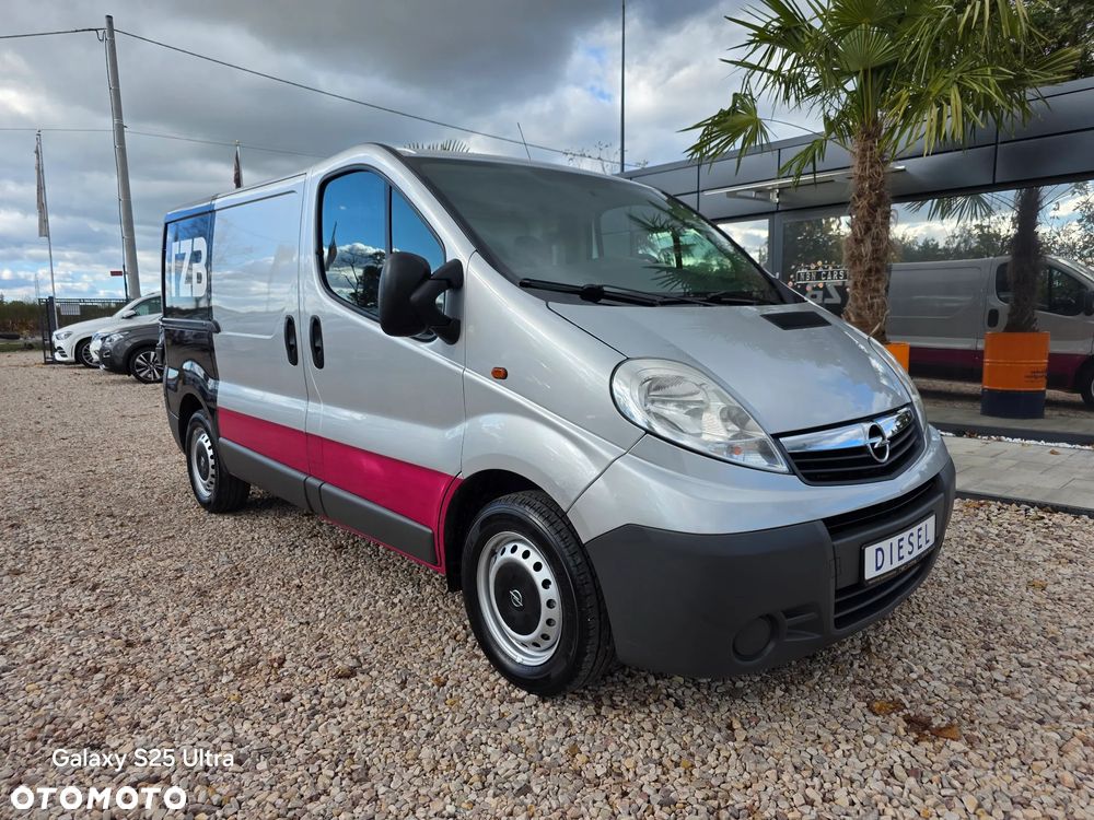 Opel Vivaro - 2
